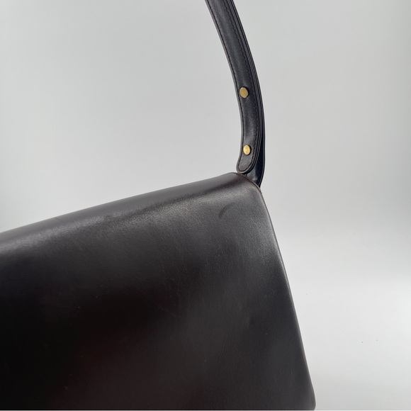 Bally Vintage Brown Leather Shoulder Bag – Gold Hardware - Picture 14 of 16